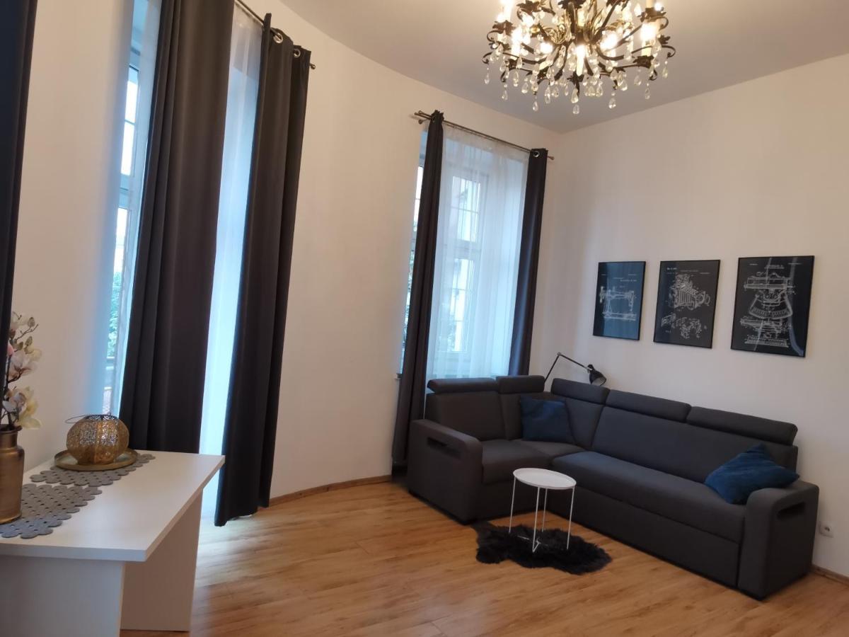 Apartament Na Rynku W Gnieznie Gniezno Eksteriør billede